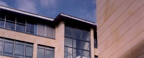 BV-Frankfurt-Hanauer-Landstr. Innenhof Ronalter-PM-Referenzen
